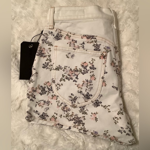 Rag & Bone Ellie Jean Shorts in Micro Floral Women’s NWT Size 26 - Picture 4 of 9